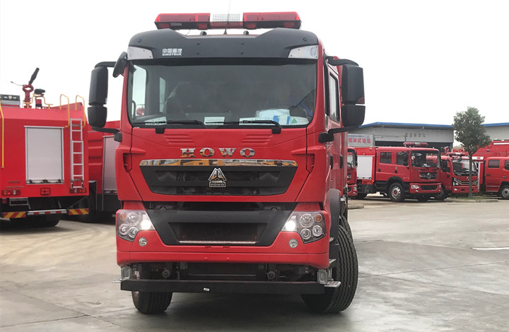 ����ǰ�ĺ����ĭ����܇�S�ҽ�B�c܇�v��(b��o)�r