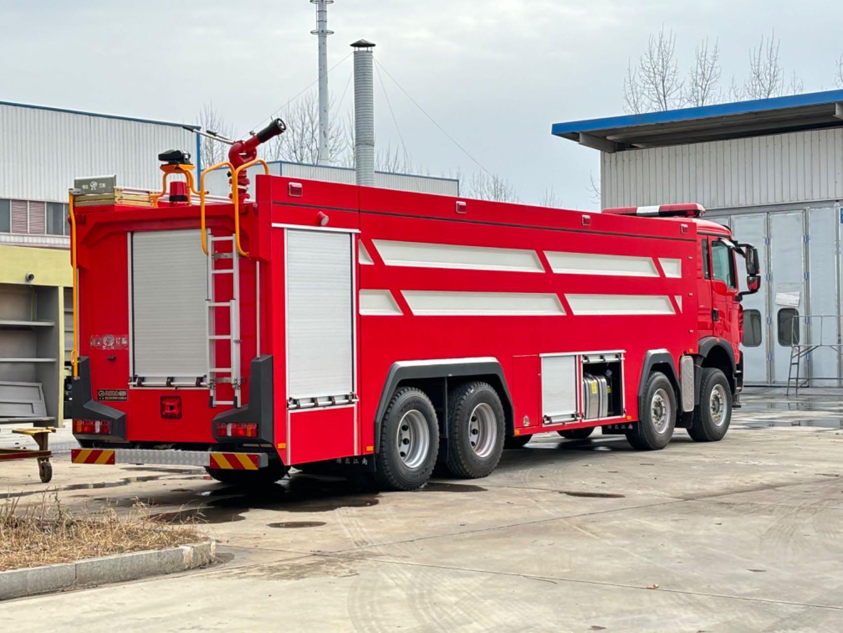 ����24���ɷ���ĭ(li��n)������܇(ch��)