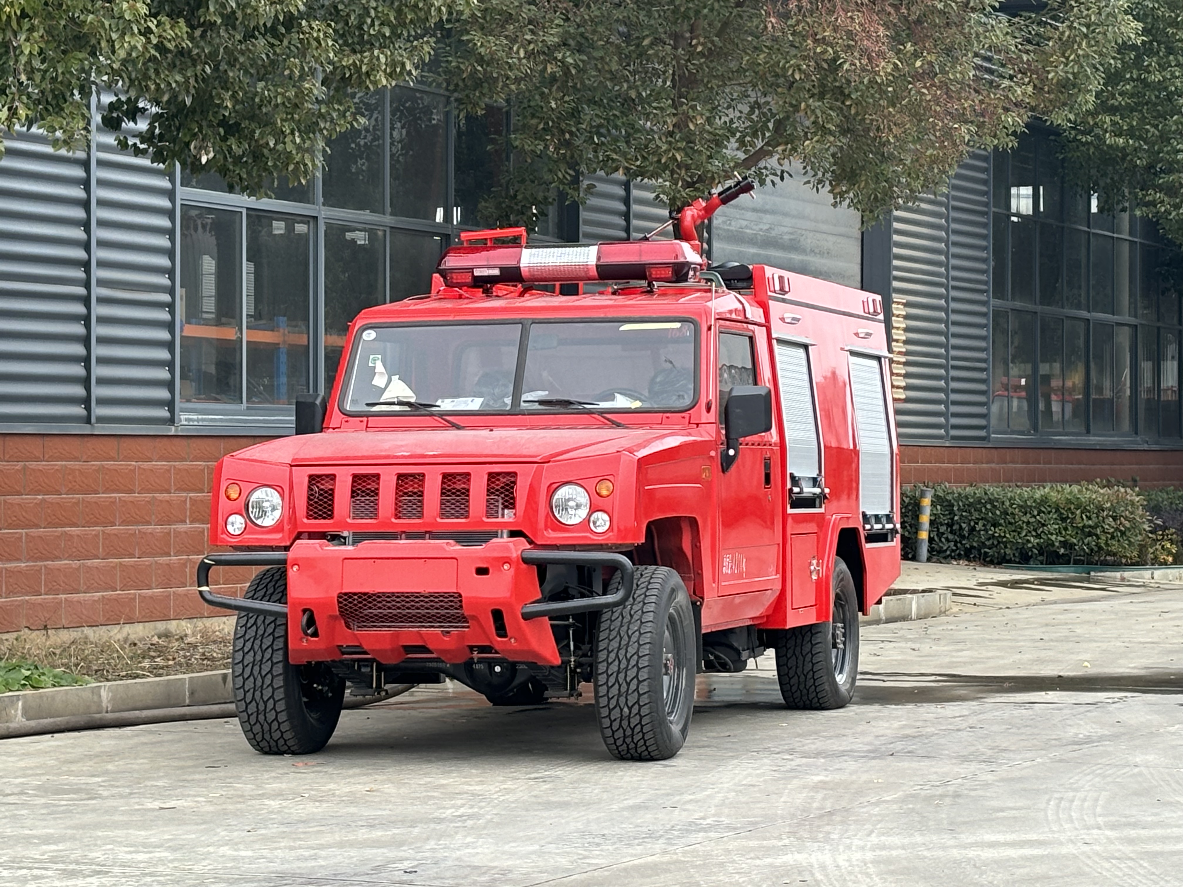 ����2��ԽҰˮ������܇